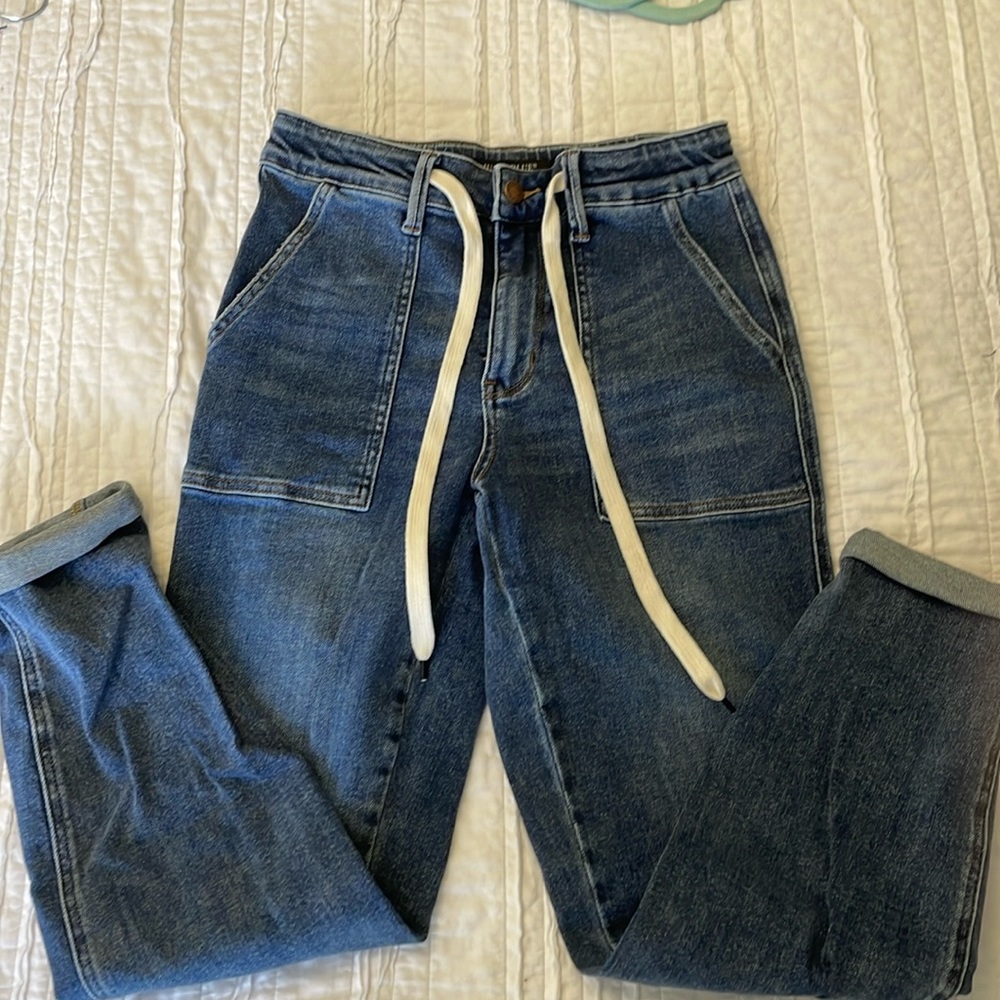 Like New - Judy Blue Jogger Jeans